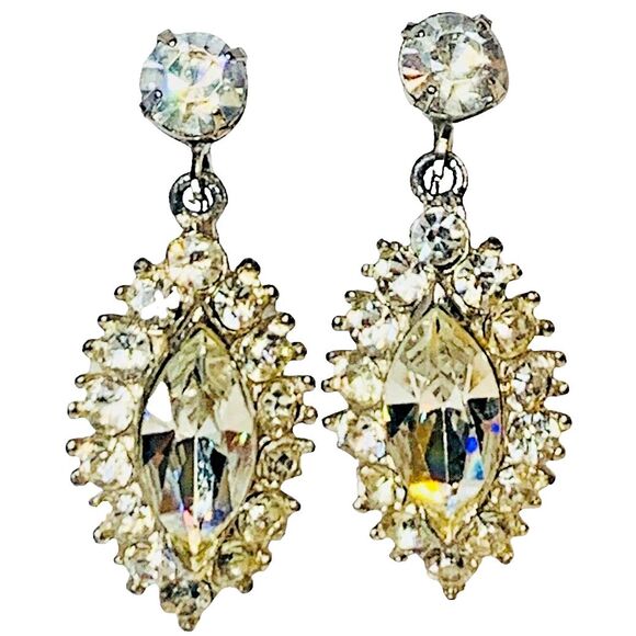 Rhinestone Screw Back Earrings 1.5” Silver Tone Formal Wedding Fancy - Picture 1 of 7